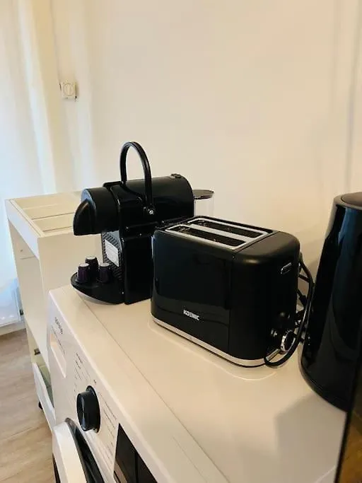 Gemutliches, Neues 2. Zimmer Apartment Am Ufer Berlin Deutschland